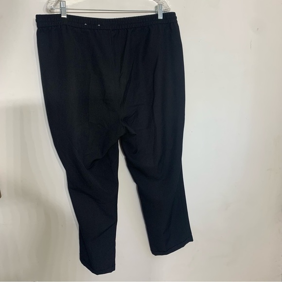 Bundle of 2 Roz & Ali plus size pull on cuffed high waisted pants navy & black - Picture 12 of 12